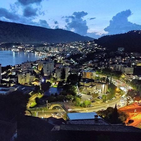 Apartmani Lovor Herceg Novi Eksteriør billede