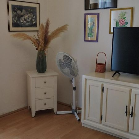 Apartmani Lovor Herceg Novi Eksteriør billede