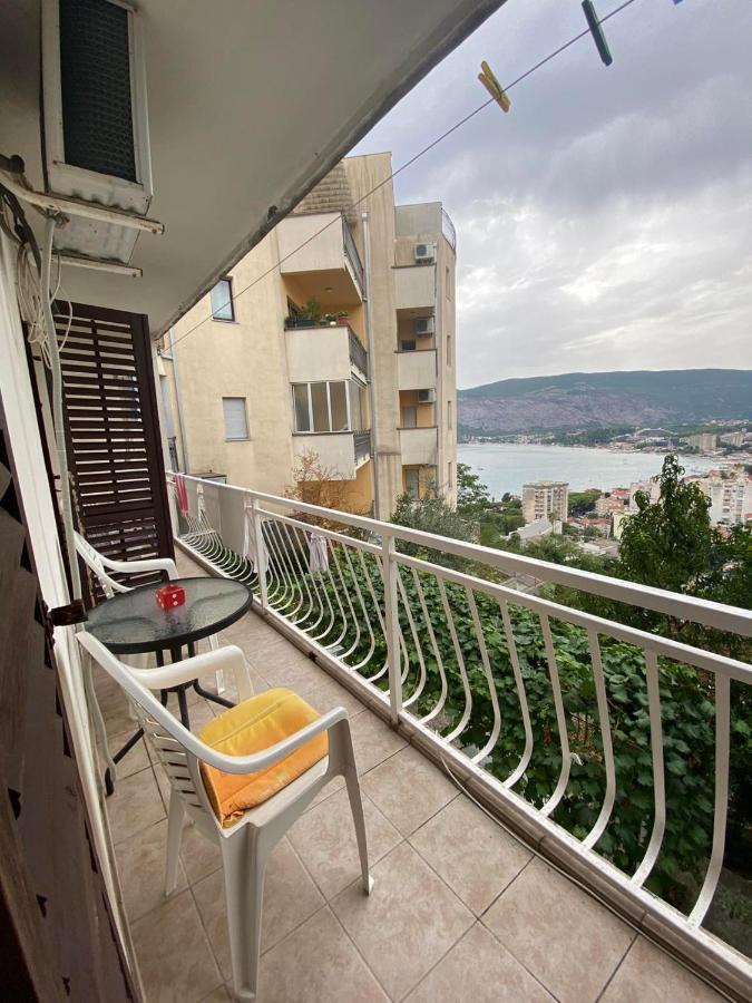 Apartmani Lovor Herceg Novi Eksteriør billede
